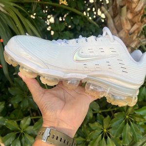 Nike Air VaporMax 360 Triple White Reflect Silver CK9671-100 Mens Size 12 M Used